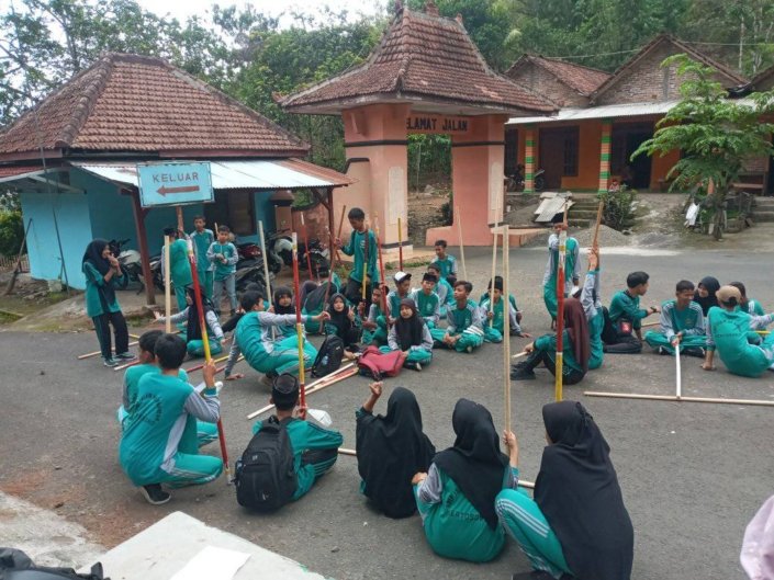 Penempuhan Pramuka SMP Islam Ar Rahman